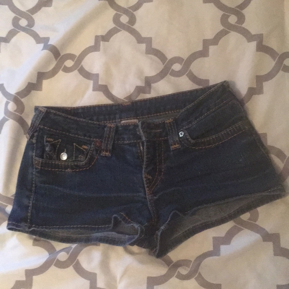 Size 29 True Religion shorts